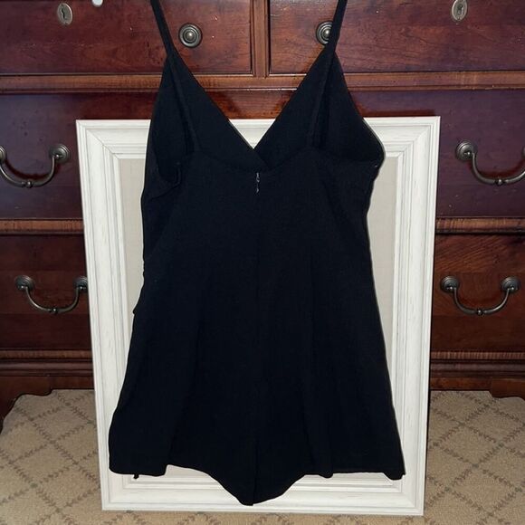 Solemio Black crepe feel romper with wrap front and side tie - M - Picture 3 of 10